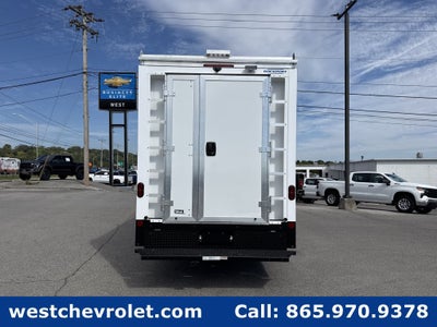 2026 Chevrolet Express Cutaway 3500 1WT