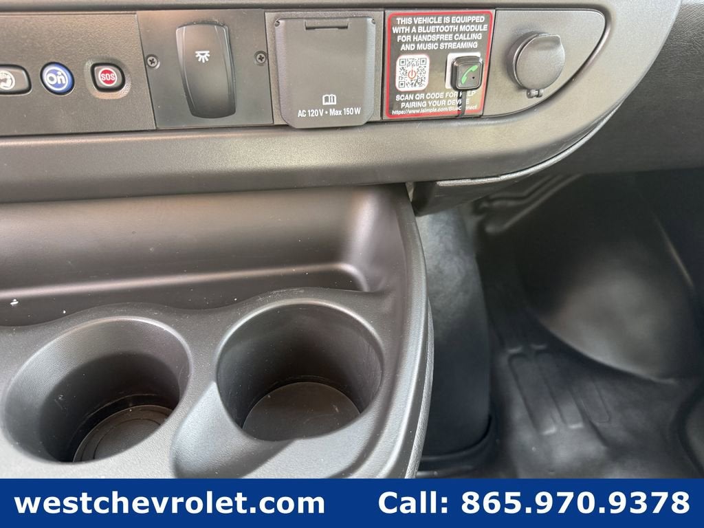 2025 Chevrolet Express Cutaway 3500 1WT