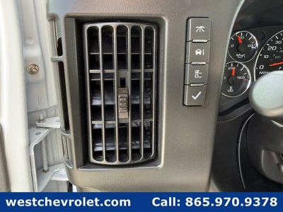 2025 Chevrolet Express Cutaway 3500 1WT