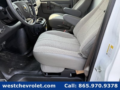 2026 Chevrolet Express Cutaway 3500 1WT