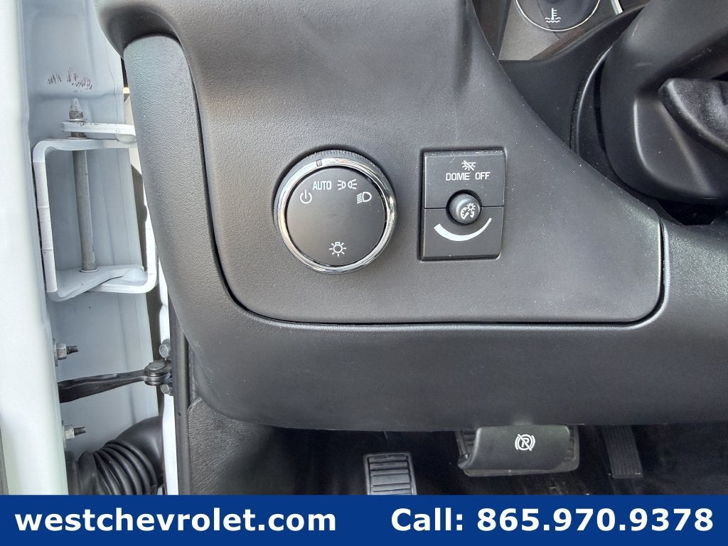 2026 Chevrolet Express Cutaway 3500 1WT