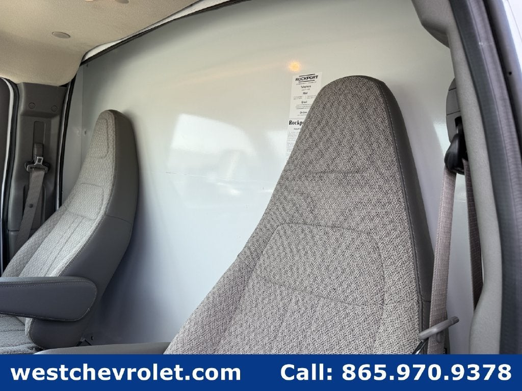2026 Chevrolet Express Cutaway 3500 1WT
