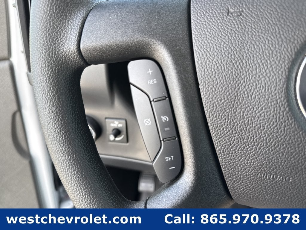 2026 Chevrolet Express Cutaway 3500 1WT