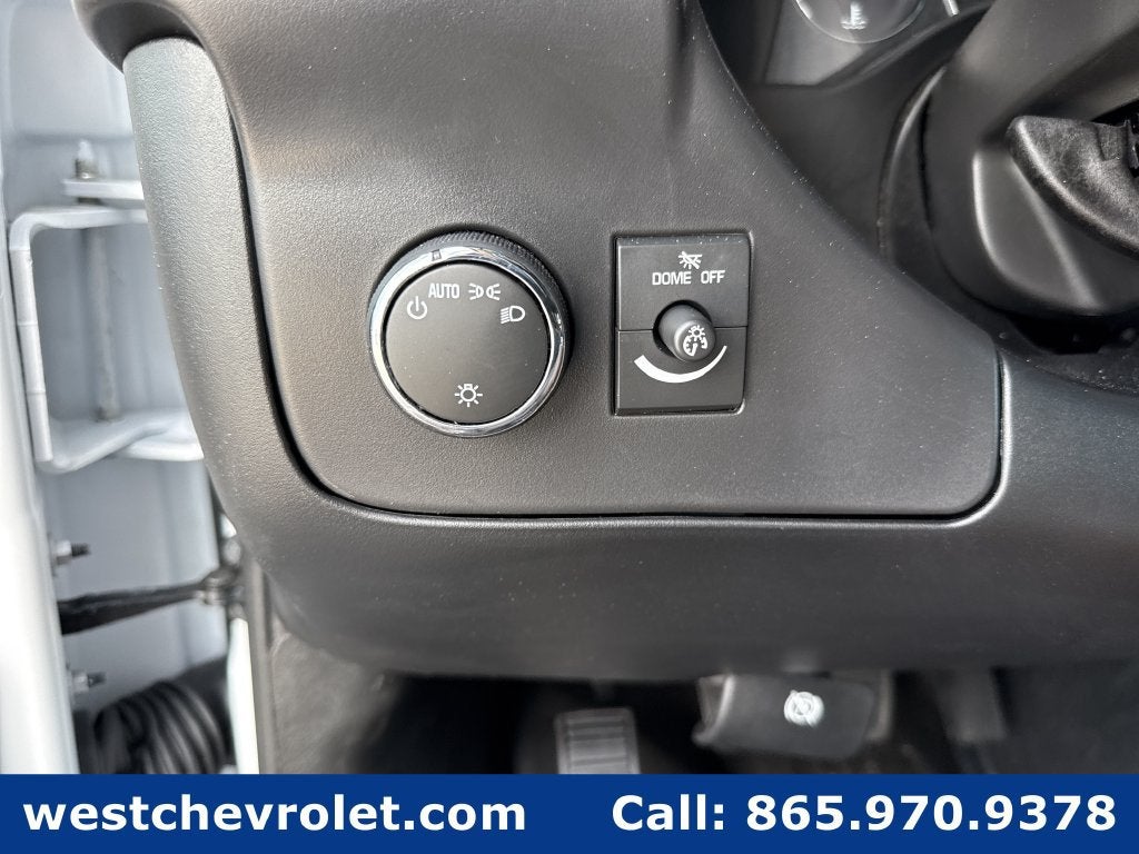 2026 Chevrolet Express Cutaway 3500 1WT