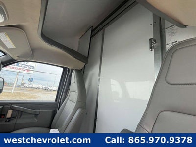 2025 Chevrolet Express Cutaway 3500 1WT