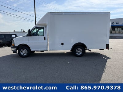 2026 Chevrolet Express Cutaway 3500 1WT