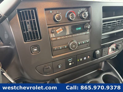 2025 Chevrolet Express Cutaway 3500 1WT