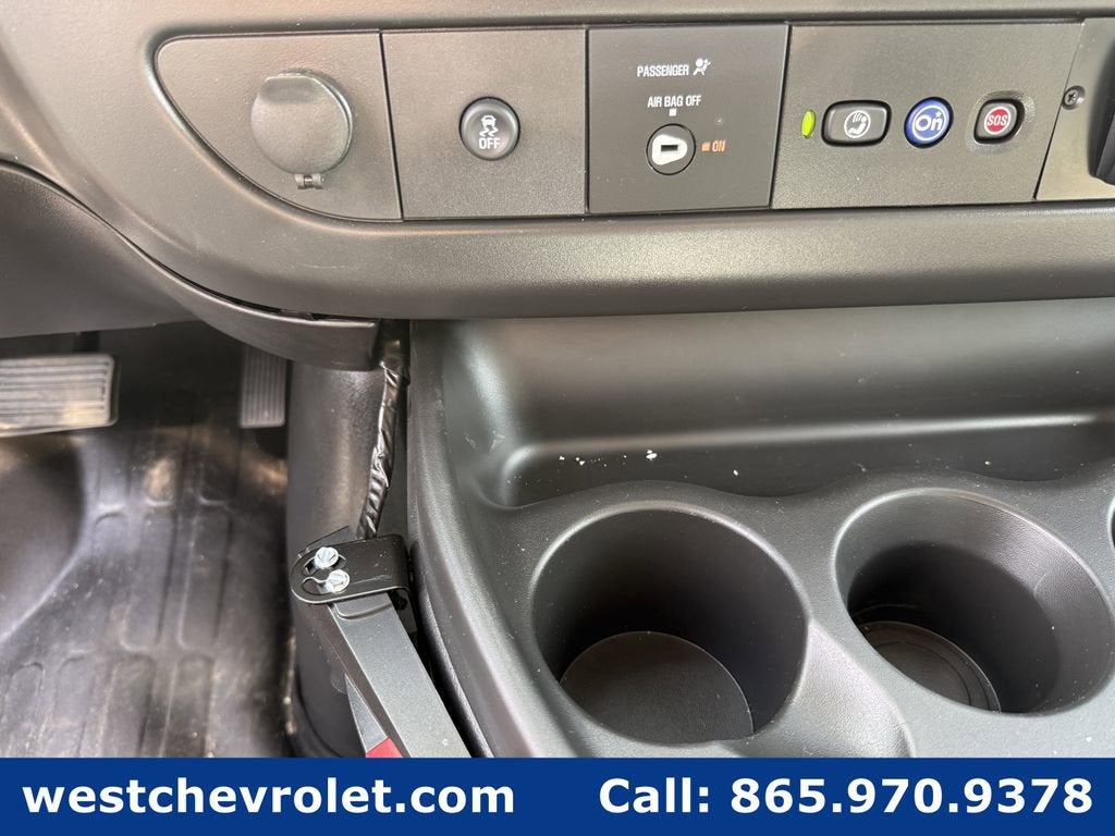 2025 Chevrolet Express Cutaway 3500 1WT