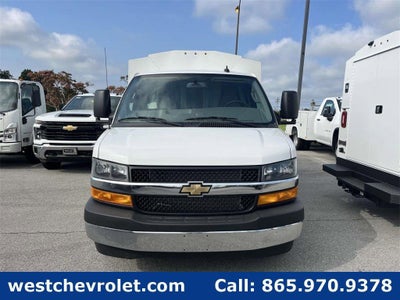 2025 Chevrolet Express Cutaway 3500 1WT