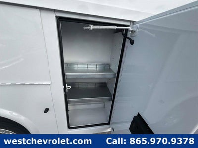 2025 Chevrolet Express Cutaway 3500 1WT