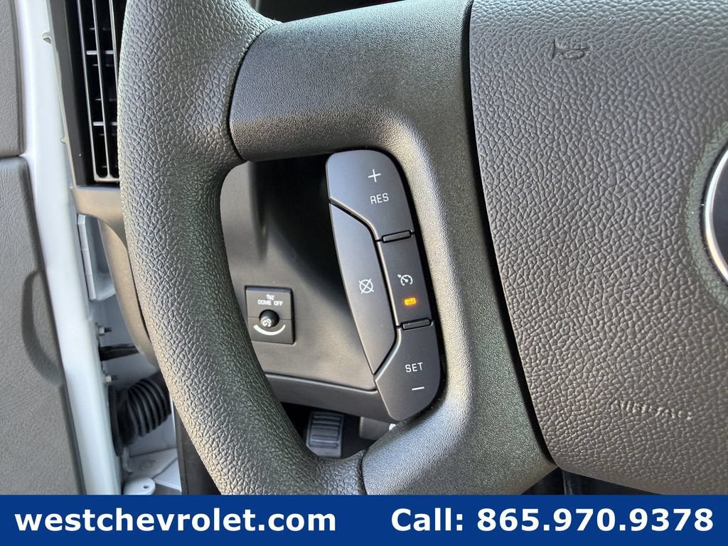 2026 Chevrolet Express Cutaway 3500 1WT