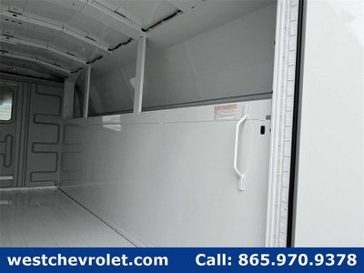 2024 Chevrolet Express Cutaway 3500 1WT