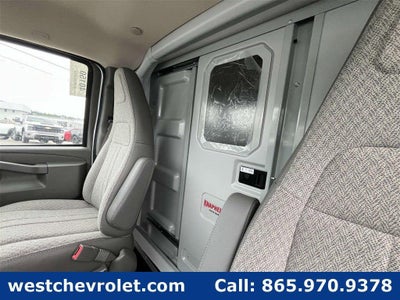 2024 Chevrolet Express Cutaway 3500 1WT