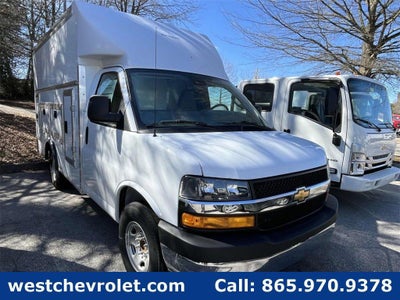 2025 Chevrolet Express Cutaway 3500 1WT