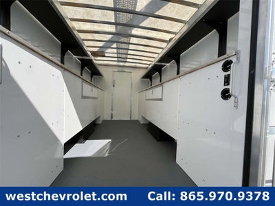 2025 Chevrolet Express Cutaway 3500 1WT