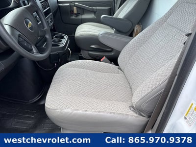 2026 Chevrolet Express Cutaway 3500 1WT