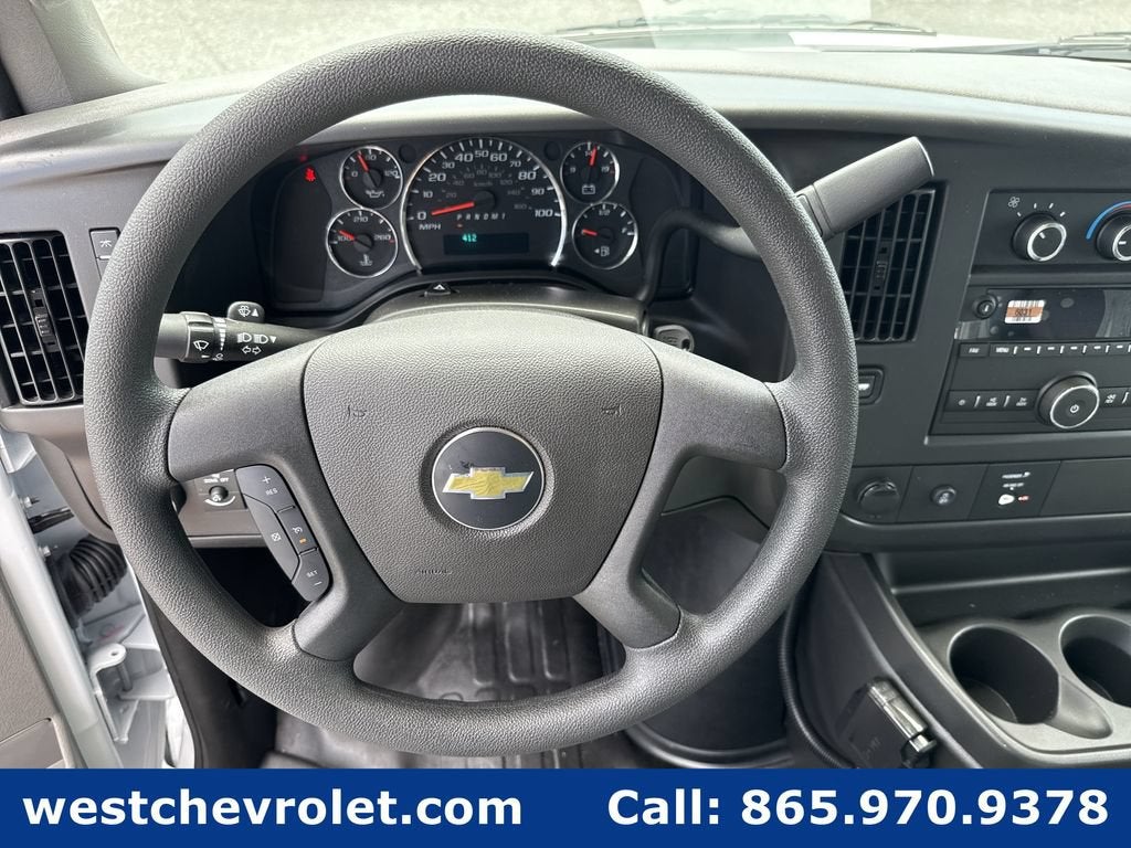 2026 Chevrolet Express Cutaway 3500 1WT