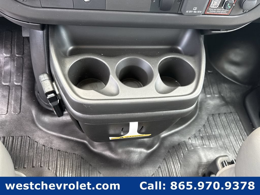 2026 Chevrolet Express Cutaway 3500 1WT