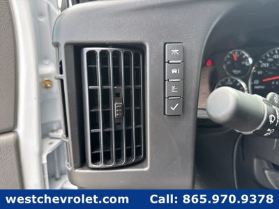 2026 Chevrolet Express Cutaway 3500 1WT