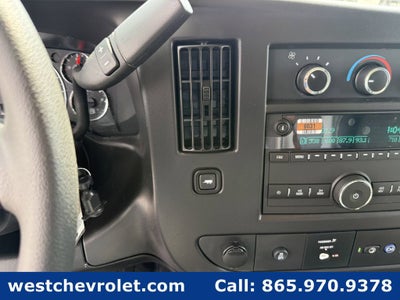 2025 Chevrolet Express Cutaway 3500 1WT