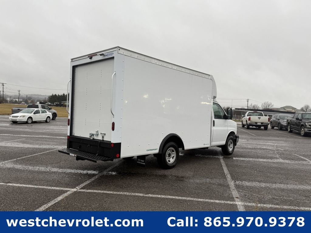 2025 Chevrolet Express Cutaway 3500 1WT
