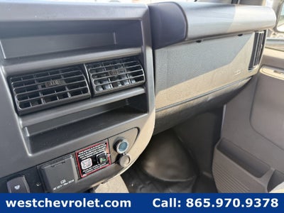 2026 Chevrolet Express Cutaway 3500 1WT