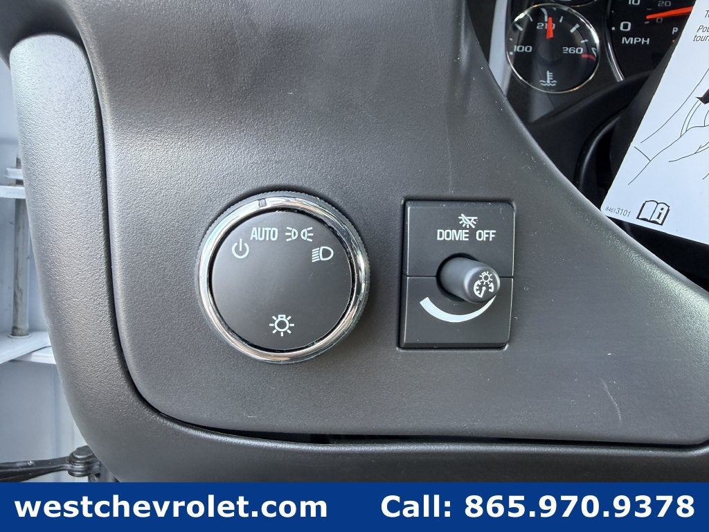 2026 Chevrolet Express Cutaway 3500 1WT
