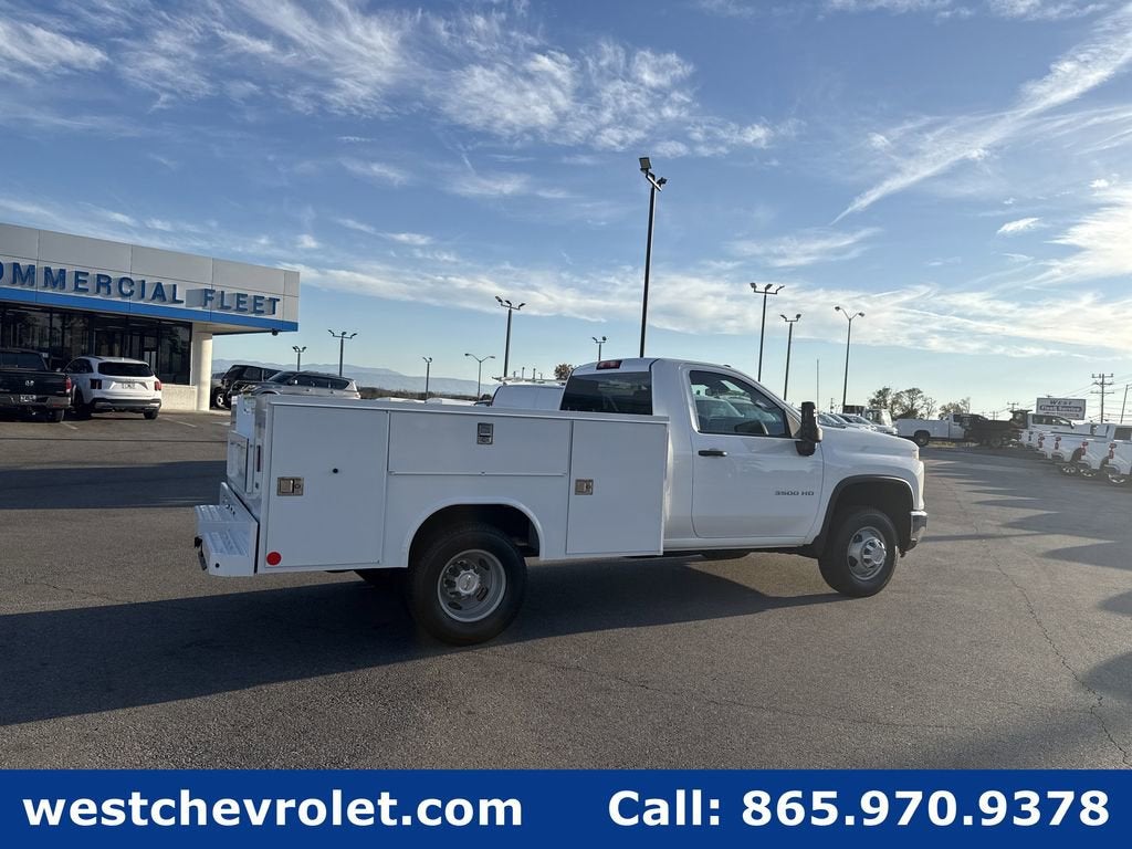 2025 Chevrolet Silverado 3500 HD Chassis Cab Work Truck