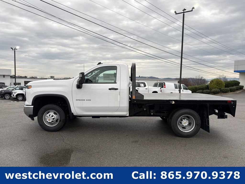 2025 Chevrolet Silverado 3500 HD Chassis Cab Work Truck