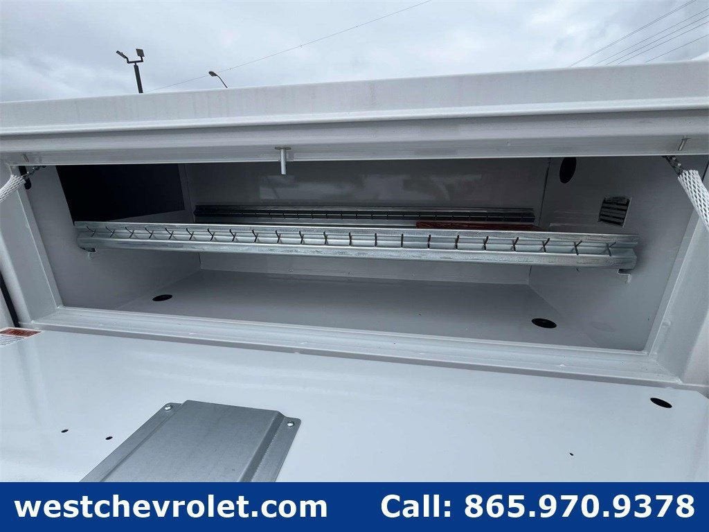 2025 Chevrolet Silverado 3500 HD Chassis Cab Work Truck