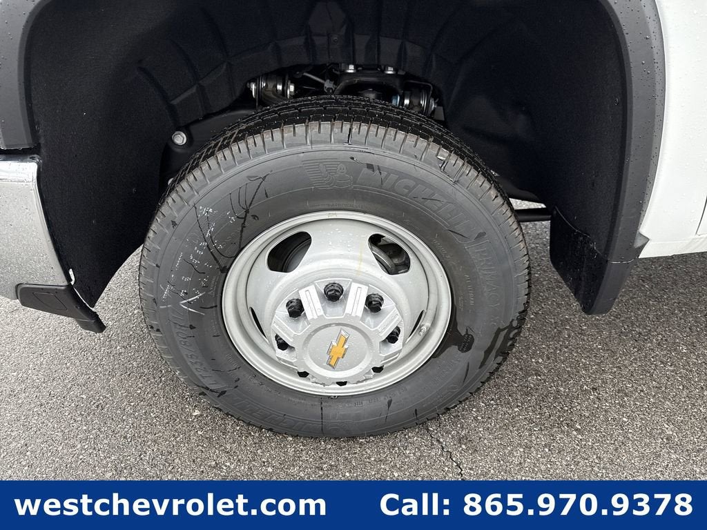 2025 Chevrolet Silverado 3500 HD Chassis Cab Work Truck