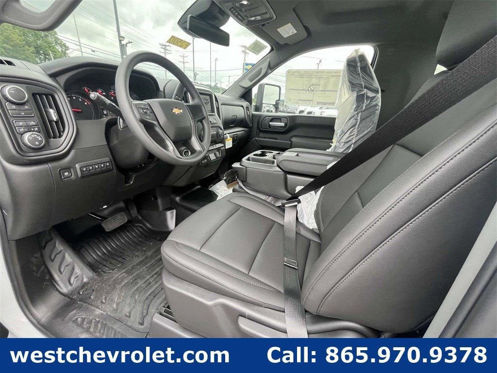 2025 Chevrolet Silverado 3500 HD Chassis Cab Work Truck