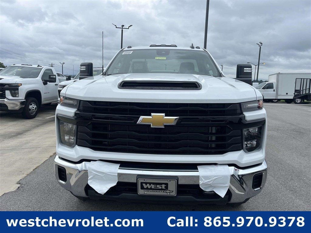 2025 Chevrolet Silverado 3500 HD Chassis Cab Work Truck