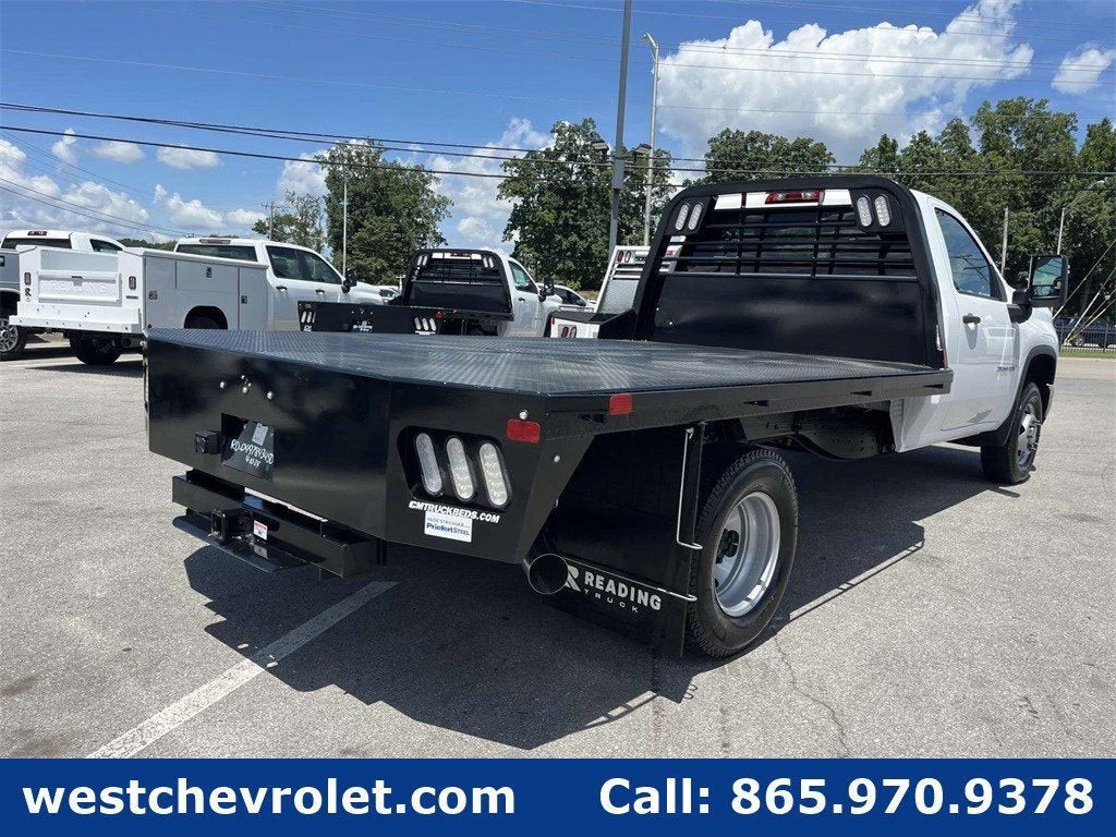 2025 Chevrolet Silverado 3500 HD Chassis Cab Work Truck