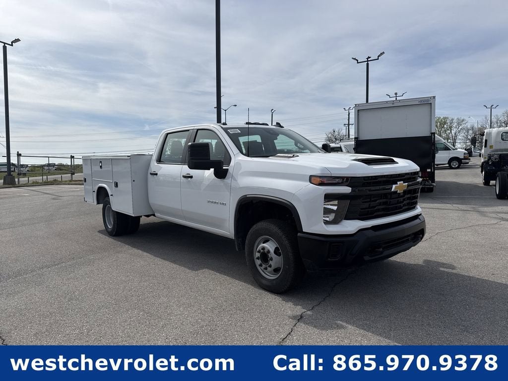 2025 Chevrolet Silverado 3500 HD Chassis Cab Work Truck