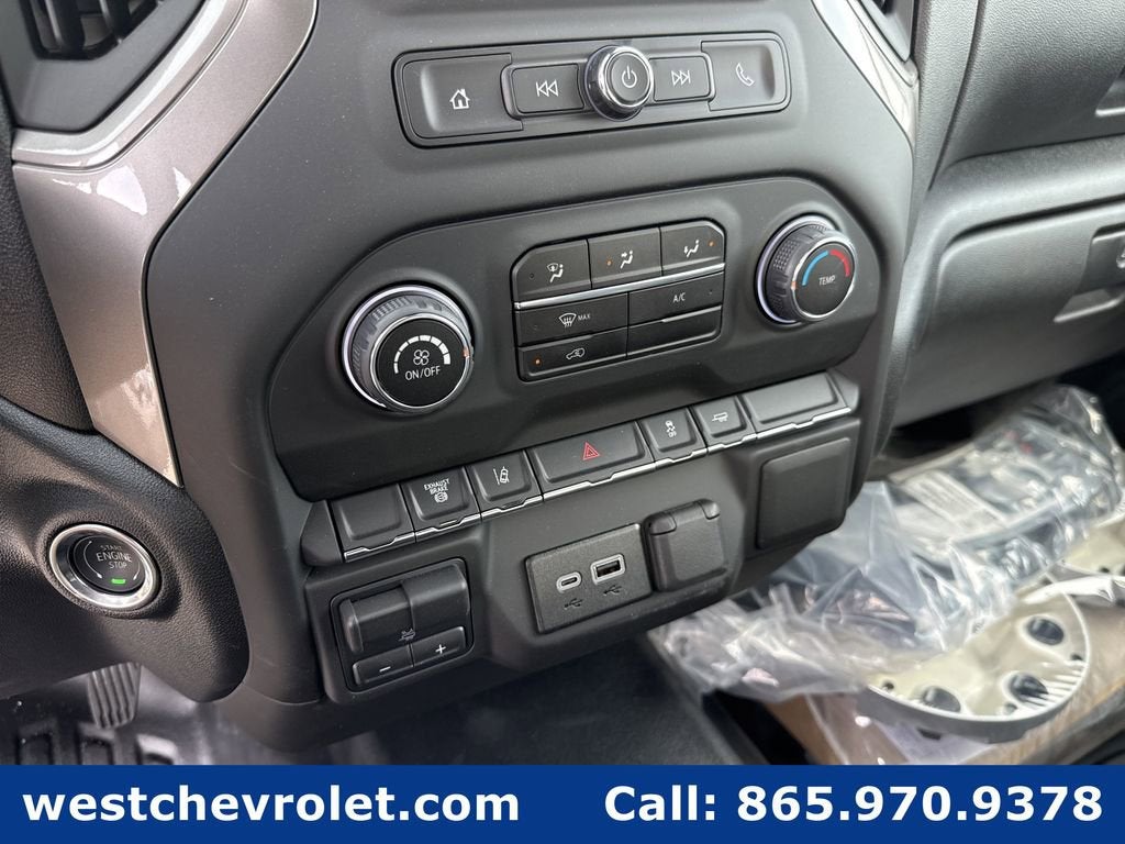 2025 Chevrolet Silverado 3500 HD Chassis Cab Work Truck