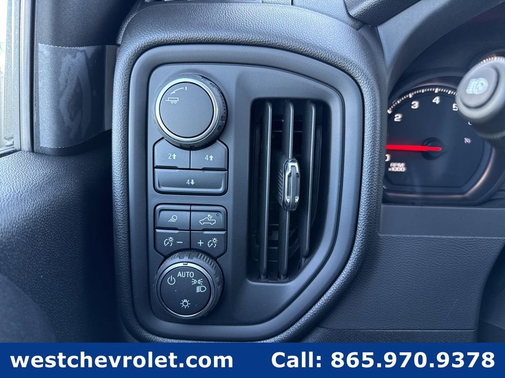 2025 Chevrolet Silverado 3500 HD Chassis Cab Work Truck