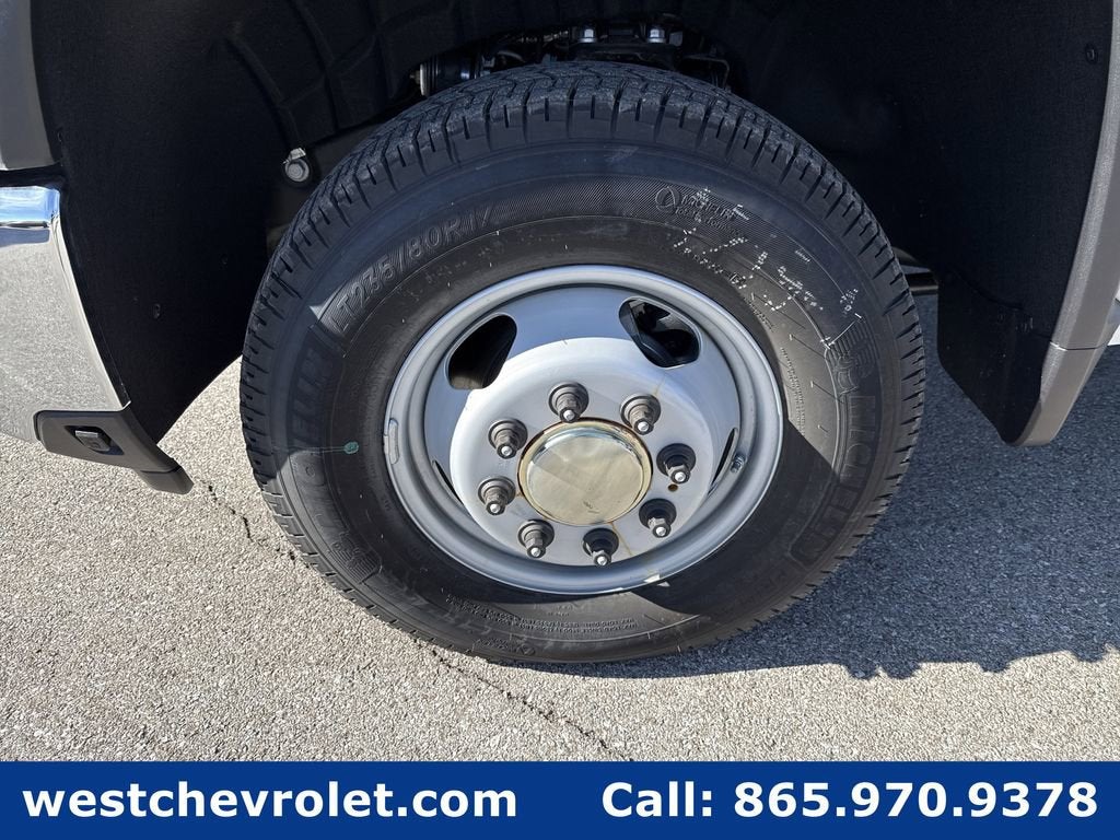 2025 Chevrolet Silverado 3500 HD Chassis Cab Work Truck