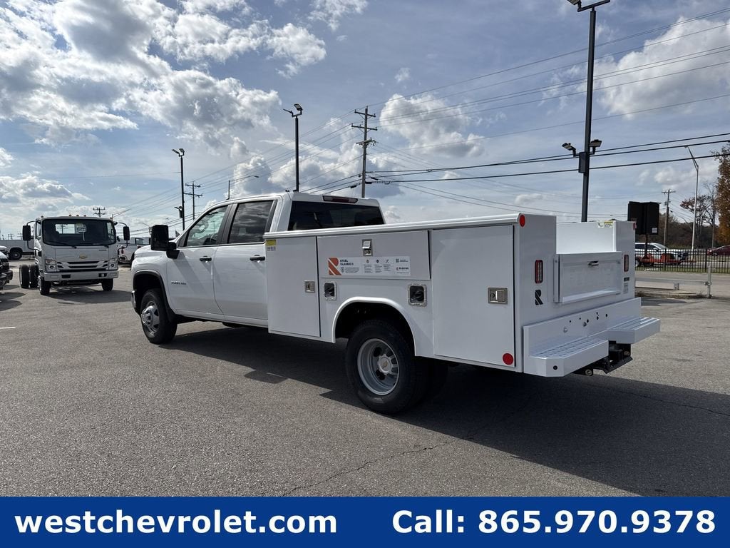 2025 Chevrolet Silverado 3500 HD Chassis Cab Work Truck