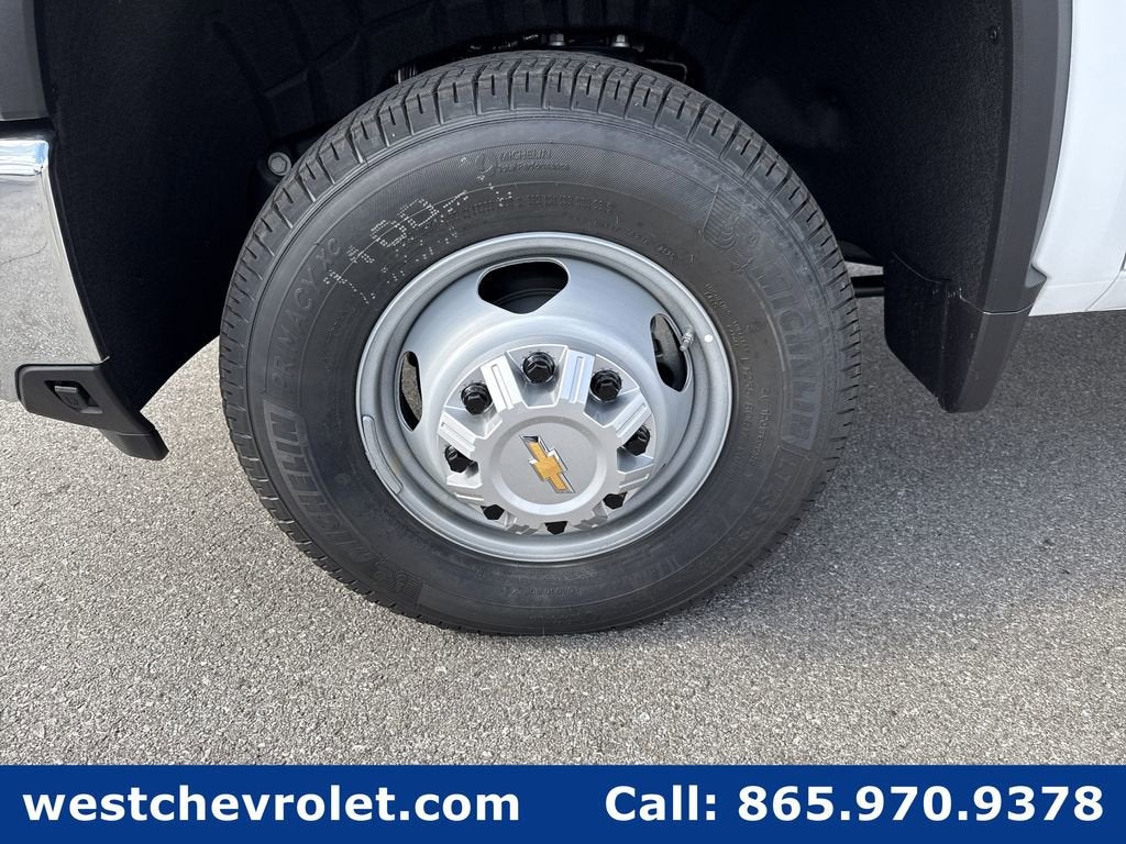 2025 Chevrolet Silverado 3500 HD Chassis Cab Work Truck