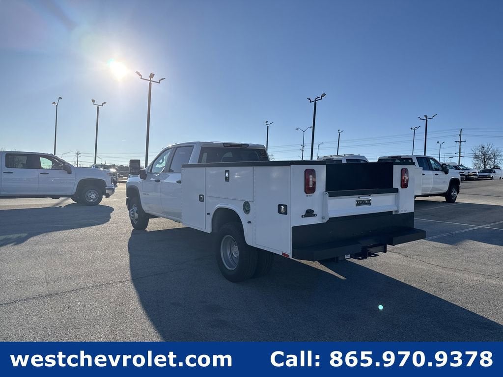 2025 Chevrolet Silverado 3500 HD Chassis Cab Work Truck