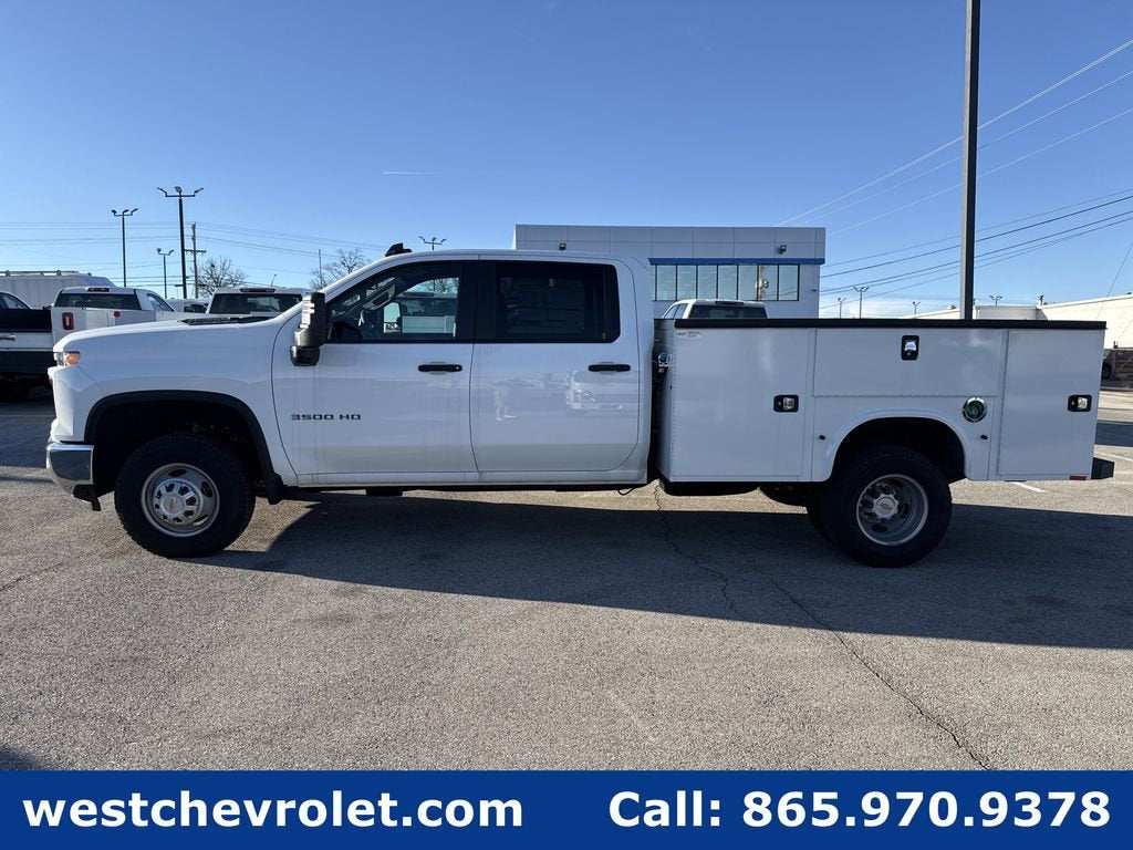 2025 Chevrolet Silverado 3500 HD Chassis Cab Work Truck