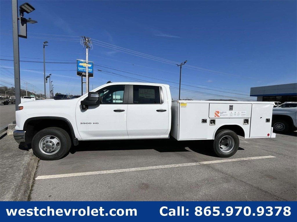 2024 Chevrolet Silverado 3500 HD Chassis Cab Work Truck
