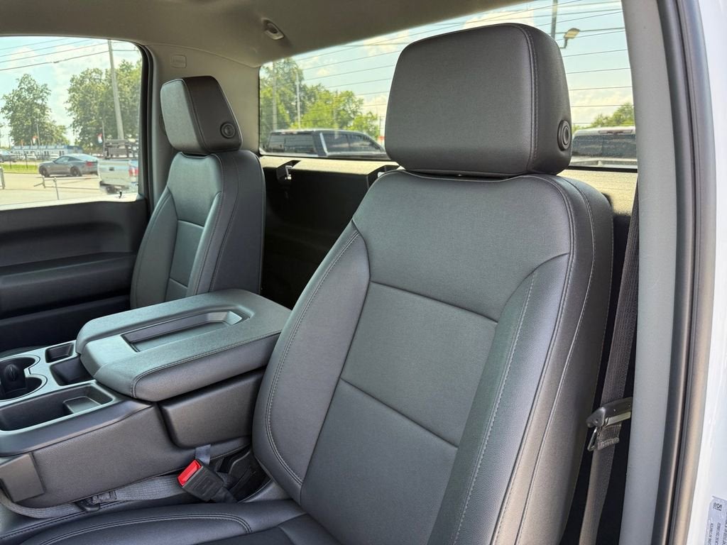 2025 Chevrolet Silverado 3500 HD WT DRW