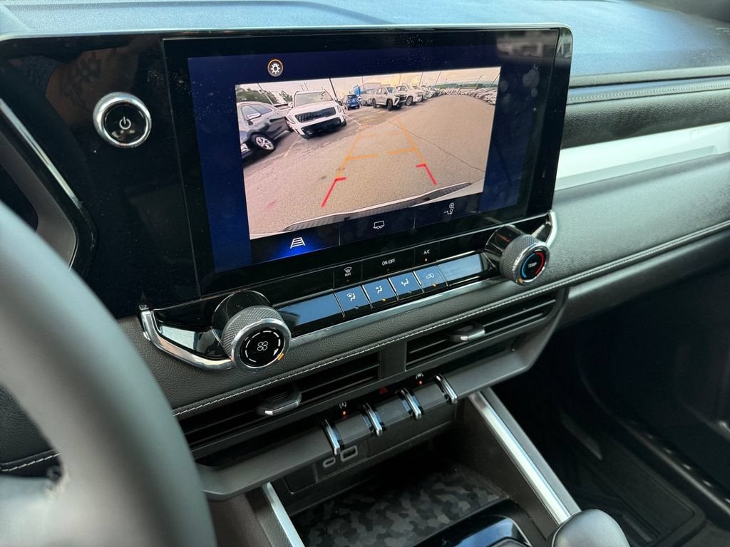 2023 Chevrolet Colorado 2WD LT