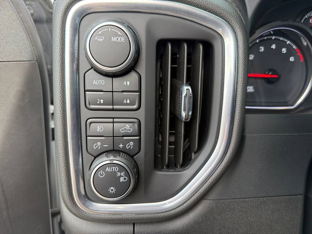 2022 Chevrolet Silverado 1500 LTD LT Trail Boss