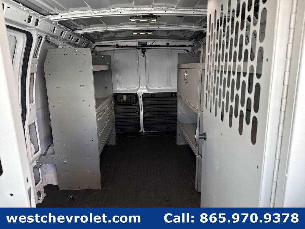 2025 Chevrolet Express Cargo 2500 WT