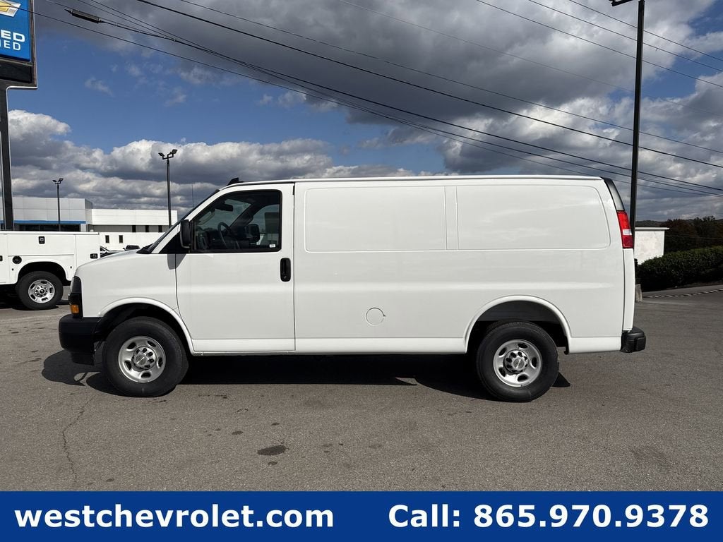 2025 Chevrolet Express Cargo 2500 WT