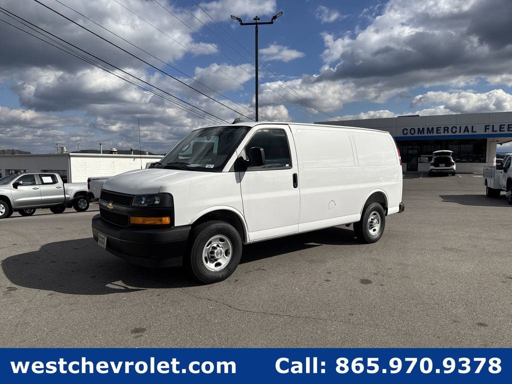 2025 Chevrolet Express Cargo 2500 WT