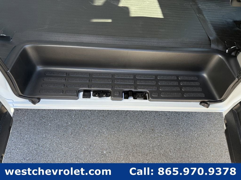 2025 Chevrolet Express Cargo 2500 WT